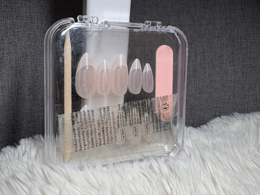 French tip met chrome nagels