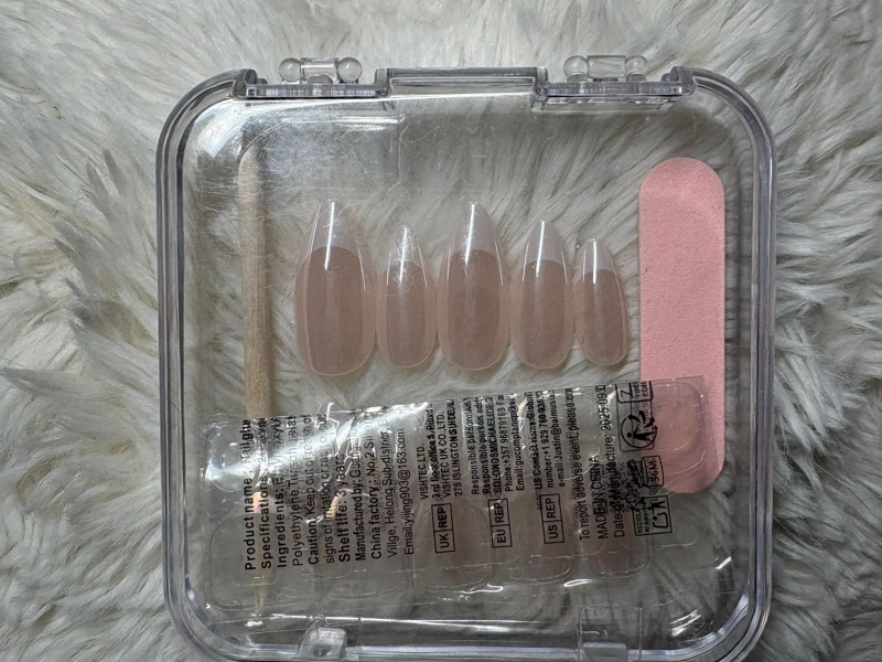 French tip met chrome nagels